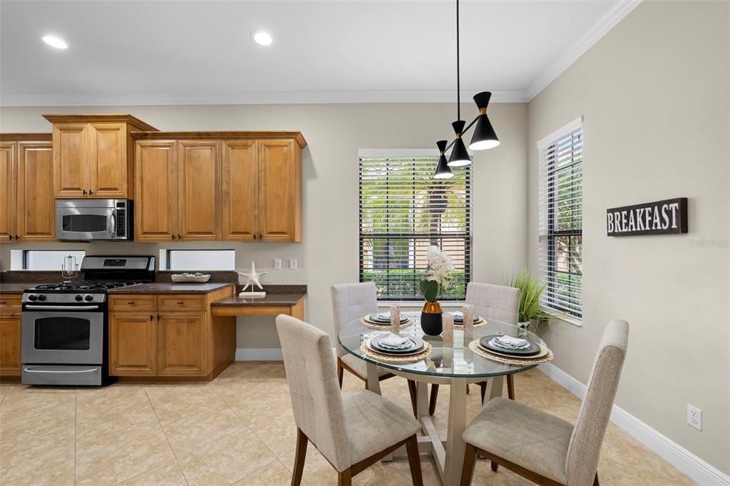 For Sale: $549,000 (3 beds, 2 baths, 1917 Square Feet)