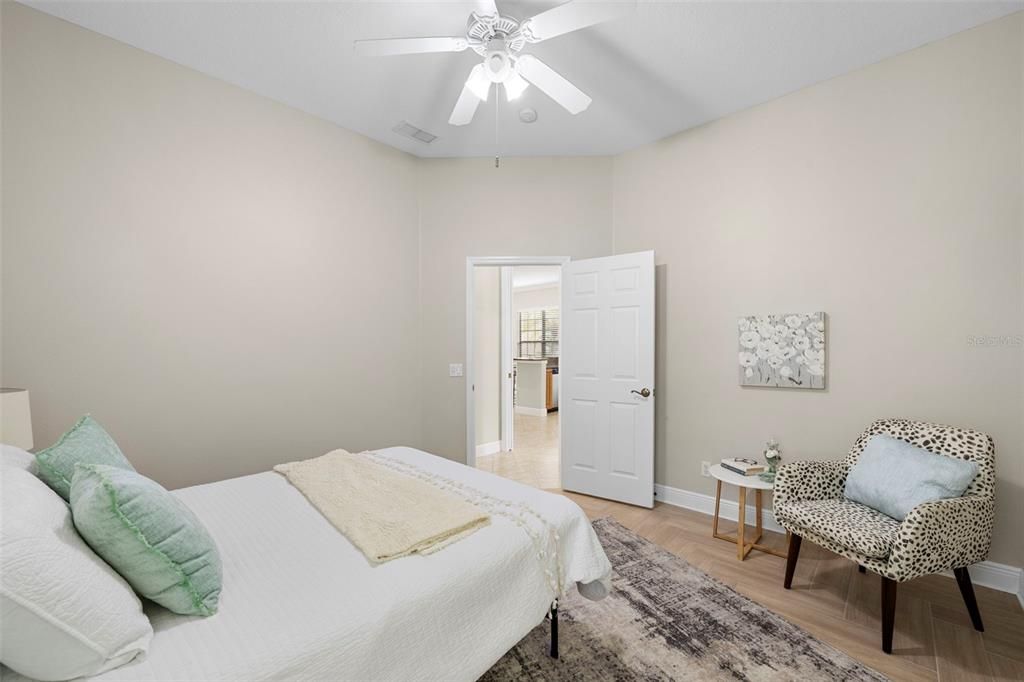 For Sale: $549,000 (3 beds, 2 baths, 1917 Square Feet)