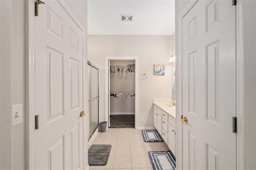 En Venta: $279,900 (2 camas, 2 baños, 1274 Pies cuadrados)