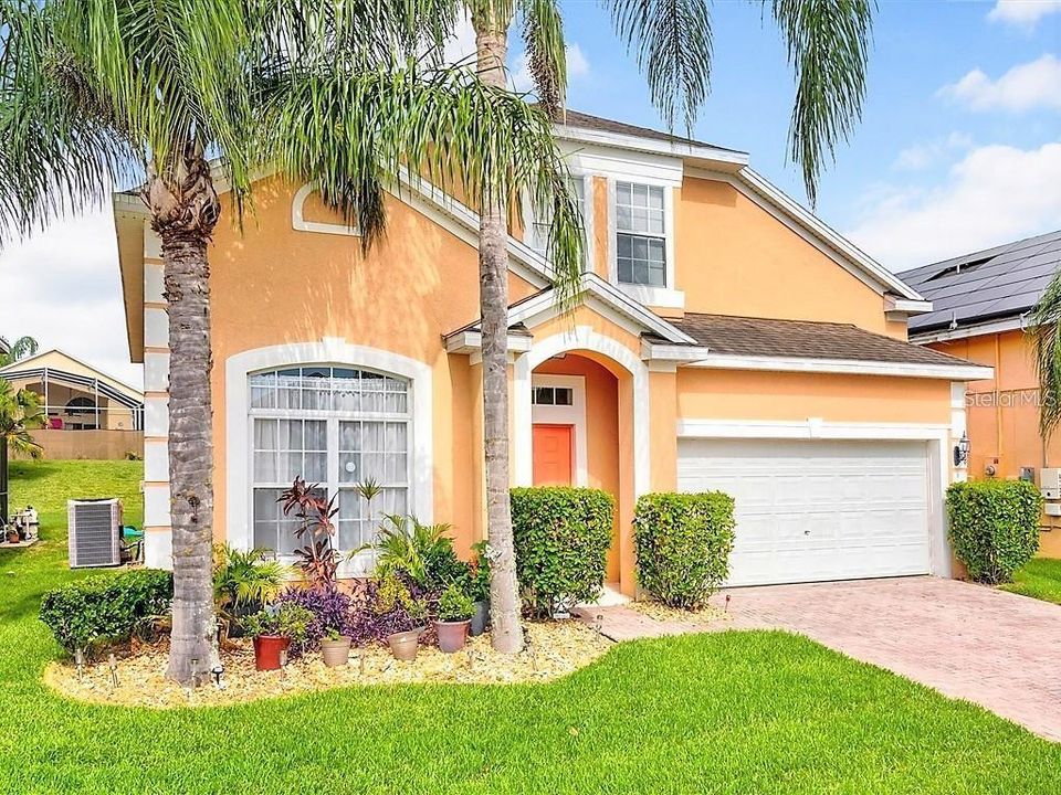 В аренду: $2,400 (5 спален, 3 ванн, 2488 Квадратных фут)