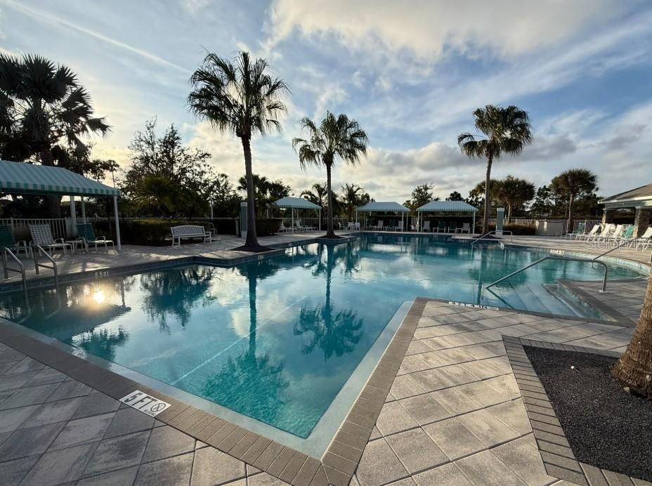 出租: $1,995 (2 贝兹, 2 浴室, 1258 平方英尺)