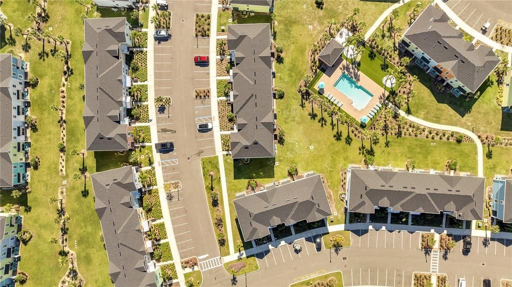 待售: $400,000 (4 贝兹, 3 浴室, 1712 平方英尺)