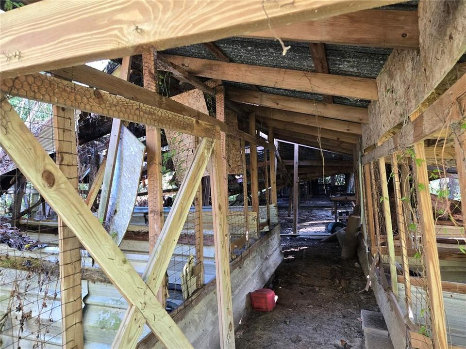 待售: $295,000 (4 贝兹, 2 浴室, 1500 平方英尺)