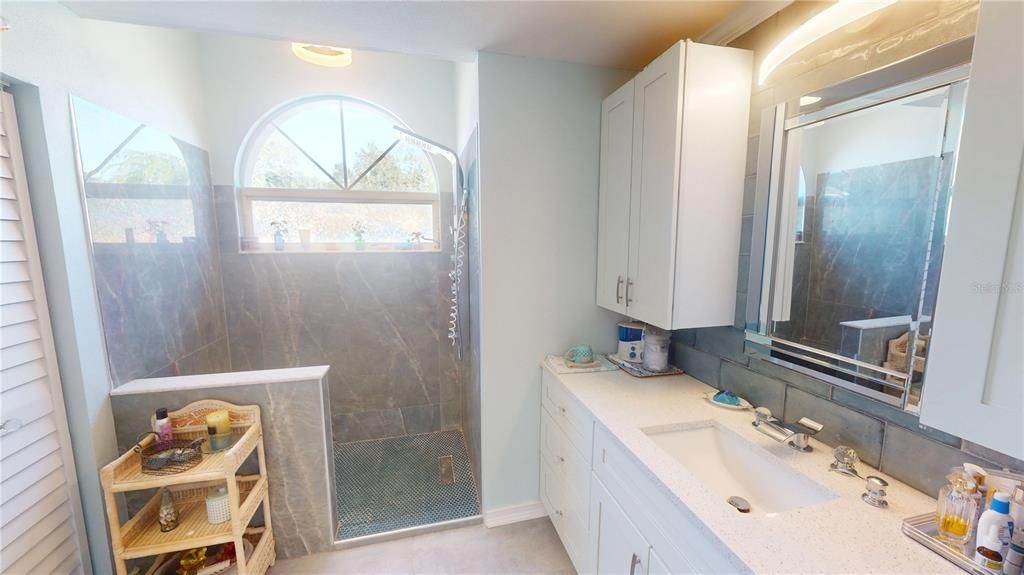 For Sale: $459,900 (3 beds, 2 baths, 2230 Square Feet)