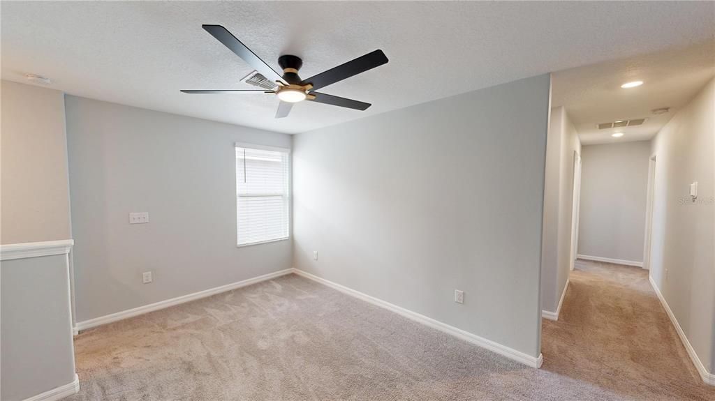 В аренду: $2,750 (6 спален, 3 ванн, 2614 Квадратных фут)