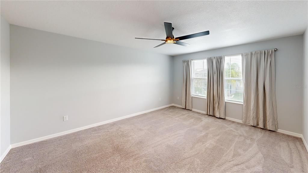 В аренду: $2,750 (6 спален, 3 ванн, 2614 Квадратных фут)