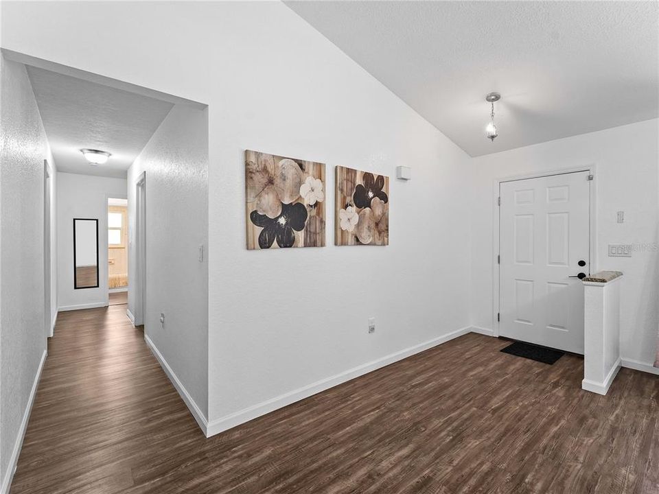 For Sale: $279,000 (3 beds, 2 baths, 1436 Square Feet)