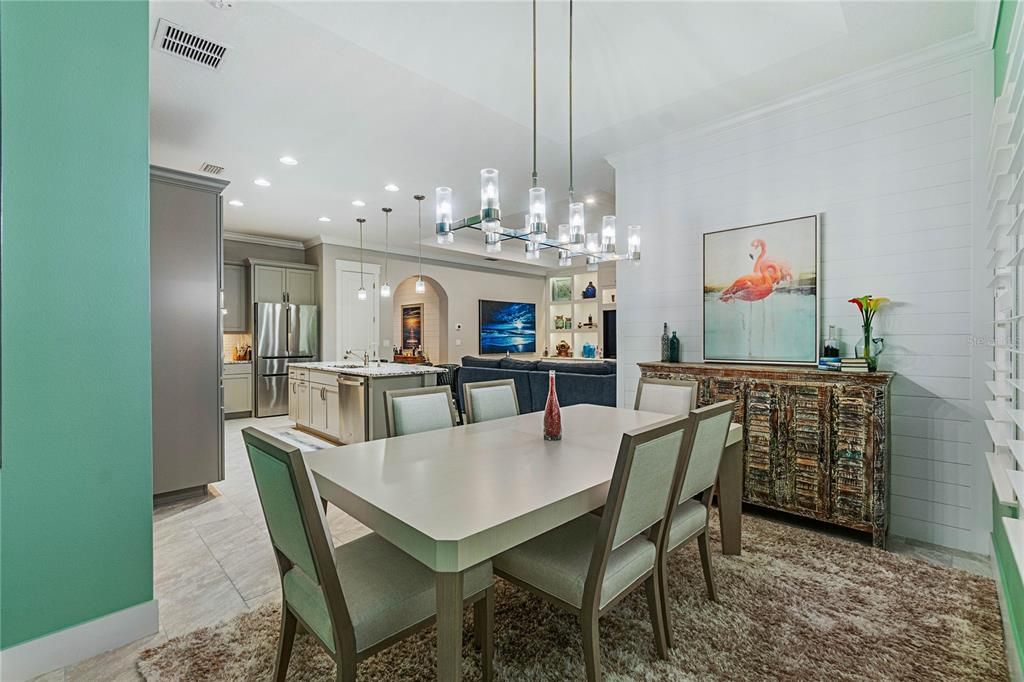 待售: $709,999 (3 贝兹, 2 浴室, 1979 平方英尺)