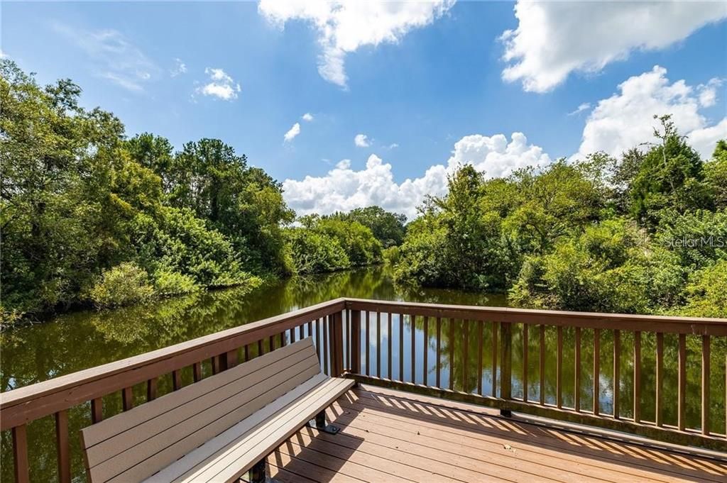 For Rent: $2,300 (3 beds, 2 baths, 1232 Square Feet)