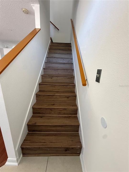 For Rent: $2,300 (3 beds, 2 baths, 1232 Square Feet)