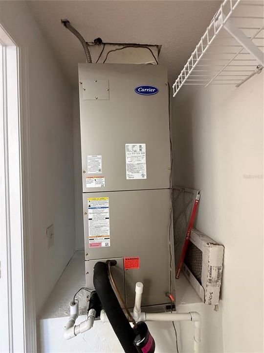 For Rent: $2,300 (3 beds, 2 baths, 1232 Square Feet)