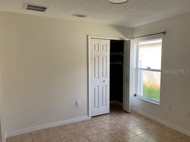 For Rent: $2,050 (3 beds, 2 baths, 1564 Square Feet)