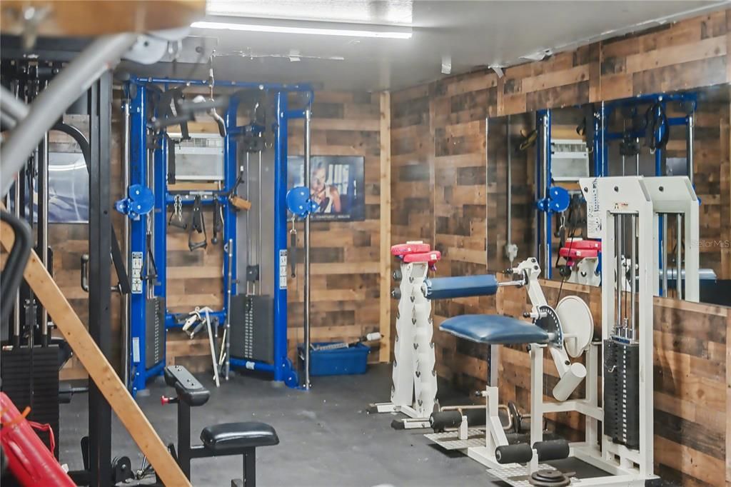 For Sale: $1,500,000 (3 beds, 2 baths, 3009 Square Feet)