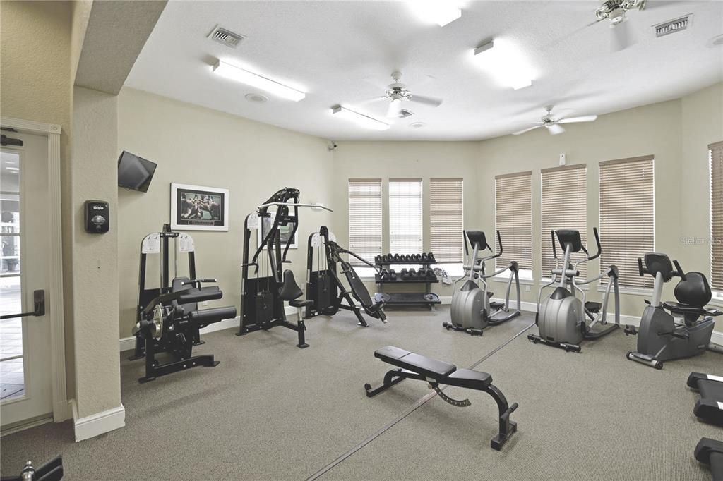 待售: $265,000 (3 贝兹, 2 浴室, 1324 平方英尺)