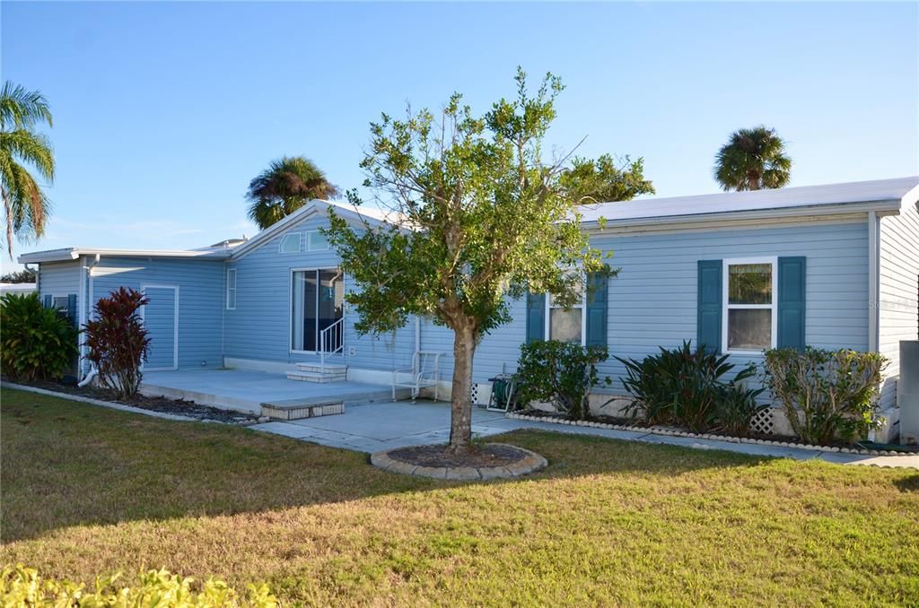 待售: $269,000 (2 贝兹, 2 浴室, 1959 平方英尺)