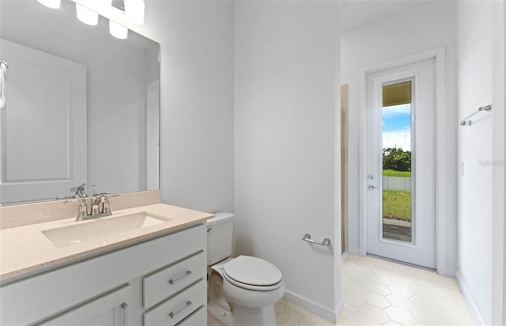 待售: $843,230 (5 贝兹, 4 浴室, 4272 平方英尺)