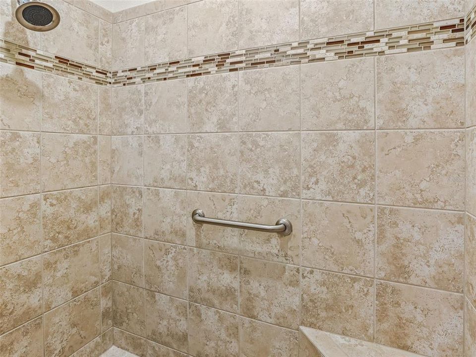 For Sale: $535,000 (3 beds, 2 baths, 2072 Square Feet)