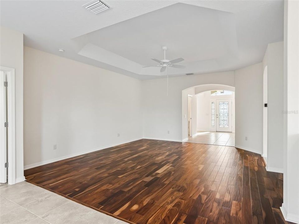 For Sale: $535,000 (3 beds, 2 baths, 2072 Square Feet)