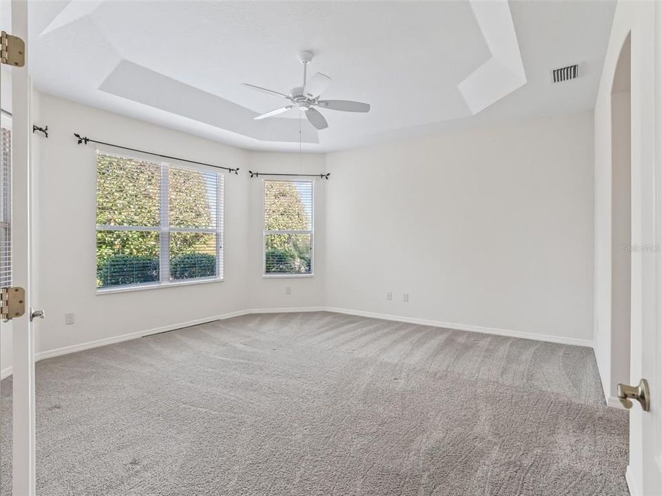 For Sale: $535,000 (3 beds, 2 baths, 2072 Square Feet)