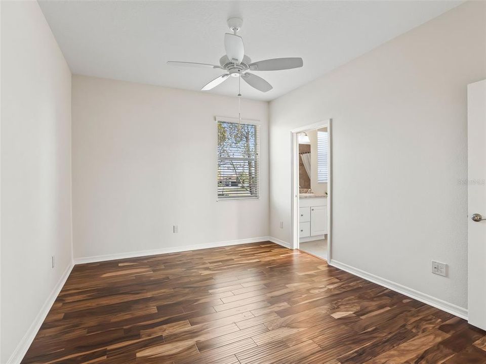 For Sale: $535,000 (3 beds, 2 baths, 2072 Square Feet)