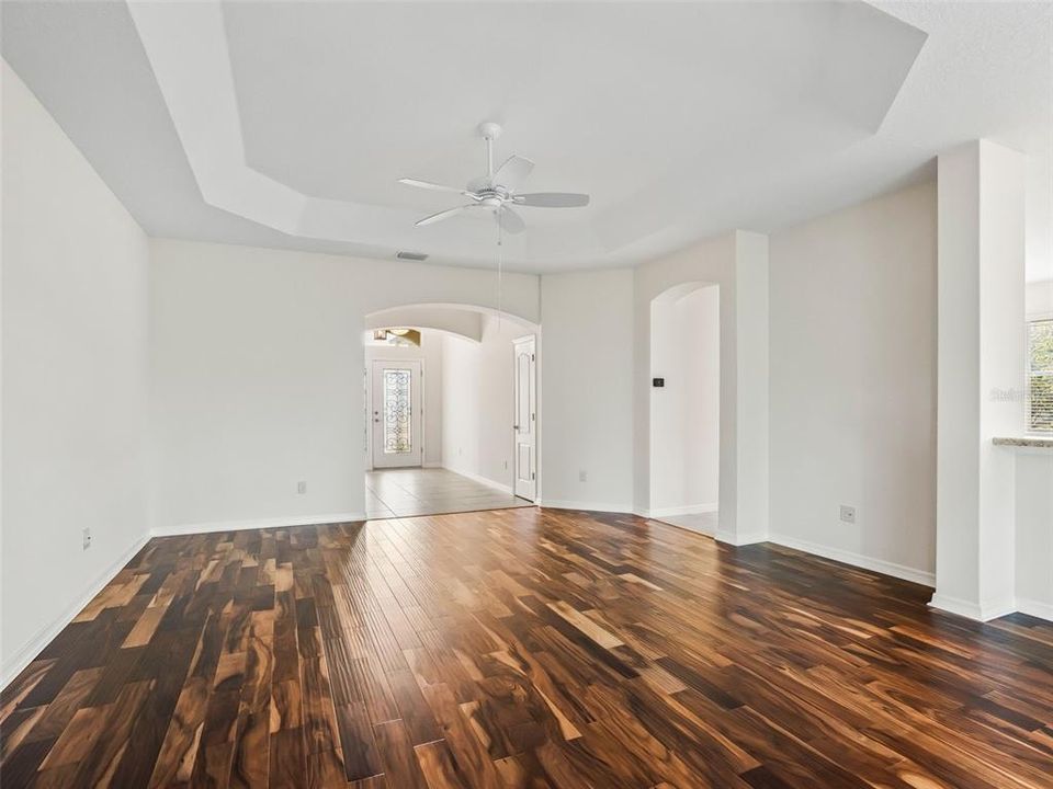 For Sale: $535,000 (3 beds, 2 baths, 2072 Square Feet)