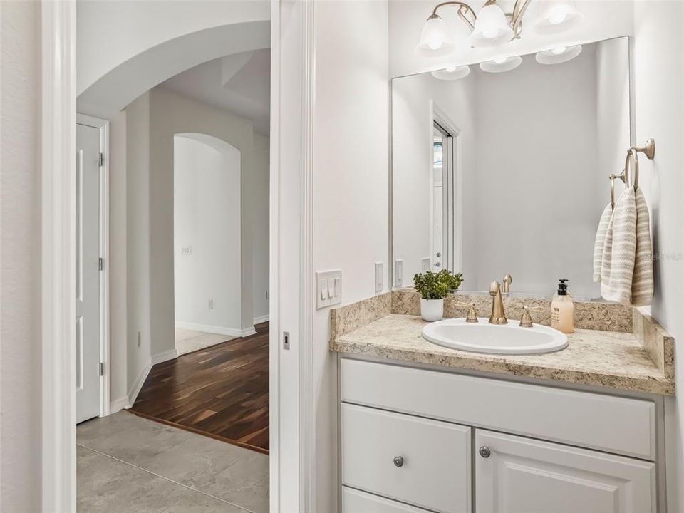 For Sale: $535,000 (3 beds, 2 baths, 2072 Square Feet)