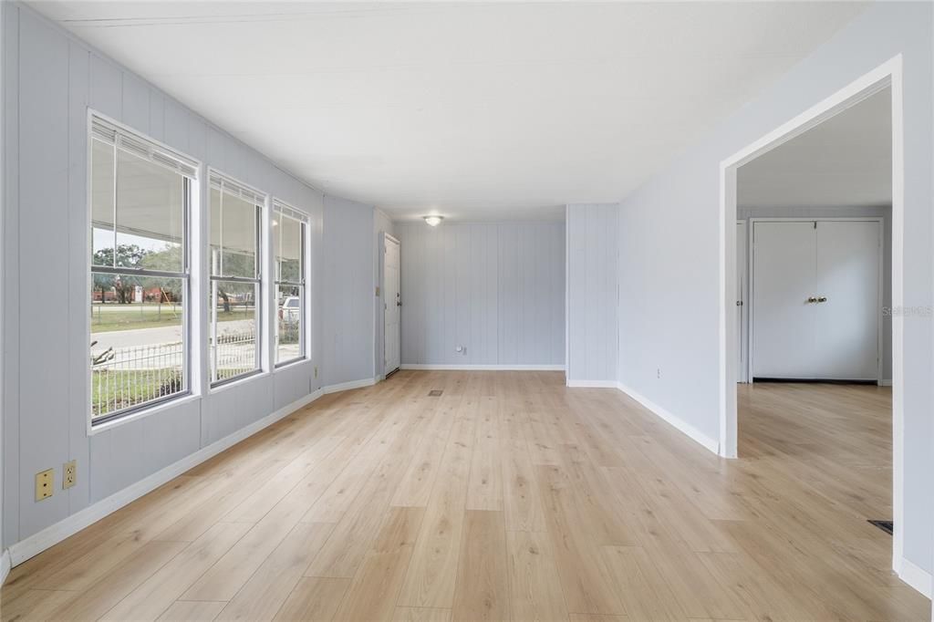 En Venta: $185,000 (3 camas, 2 baños, 1152 Pies cuadrados)