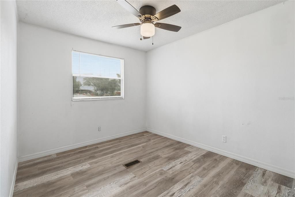 En Venta: $185,000 (3 camas, 2 baños, 1152 Pies cuadrados)