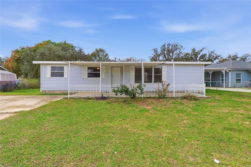 En Venta: $185,000 (3 camas, 2 baños, 1152 Pies cuadrados)