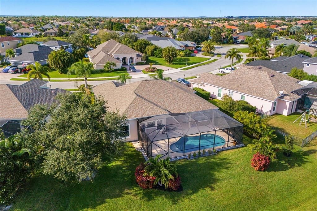 En Venta: $729,000 (4 camas, 3 baños, 2325 Pies cuadrados)