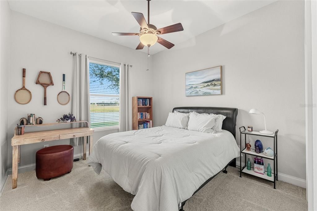 En Venta: $729,000 (4 camas, 3 baños, 2325 Pies cuadrados)