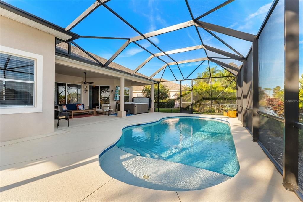 En Venta: $729,000 (4 camas, 3 baños, 2325 Pies cuadrados)