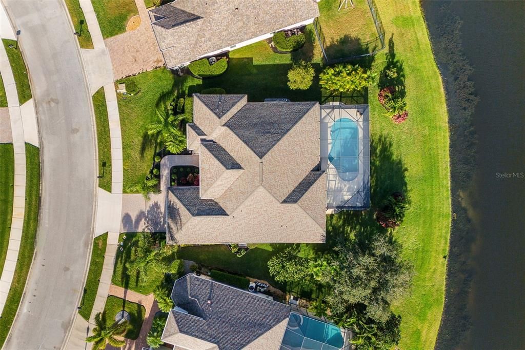 En Venta: $729,000 (4 camas, 3 baños, 2325 Pies cuadrados)