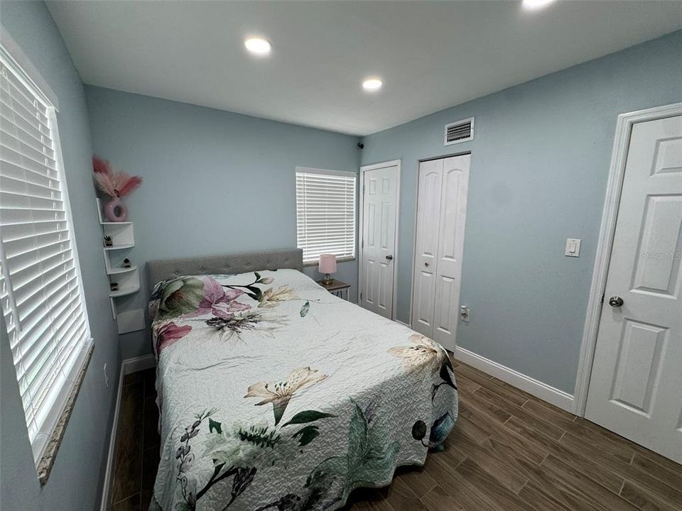 En Renta: $2,400 (3 camas, 1 baños, 1008 Pies cuadrados)