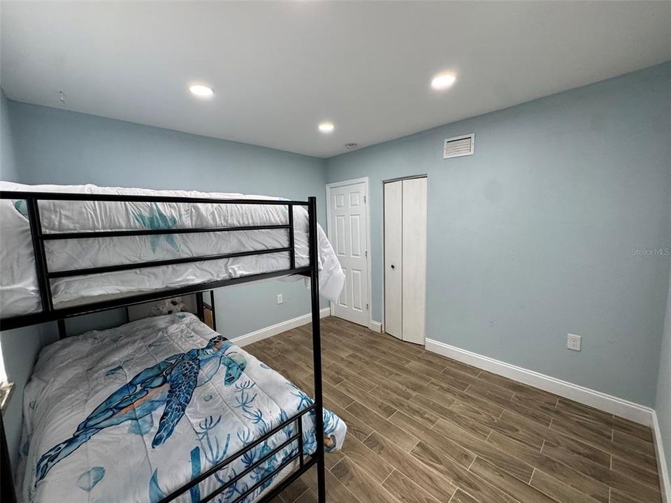 En Renta: $2,400 (3 camas, 1 baños, 1008 Pies cuadrados)