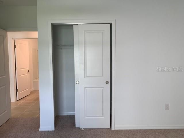 For Rent: $2,200 (4 beds, 2 baths, 1952 Square Feet)