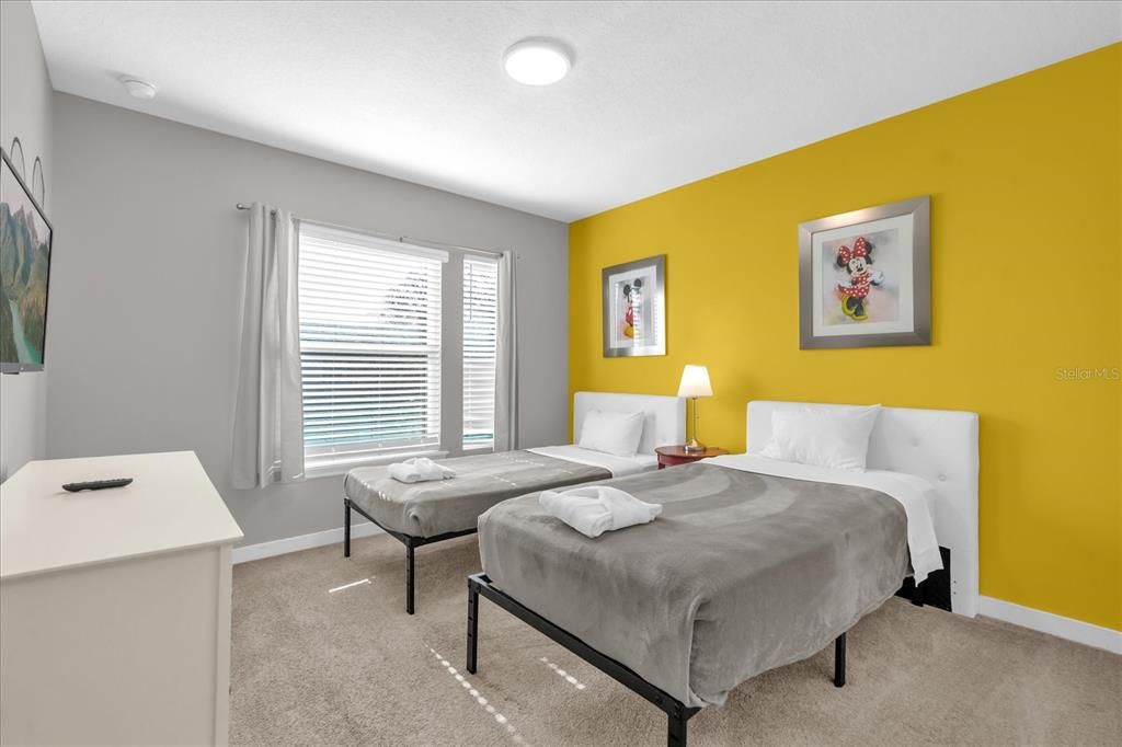 For Sale: $465,000 (4 beds, 3 baths, 1778 Square Feet)