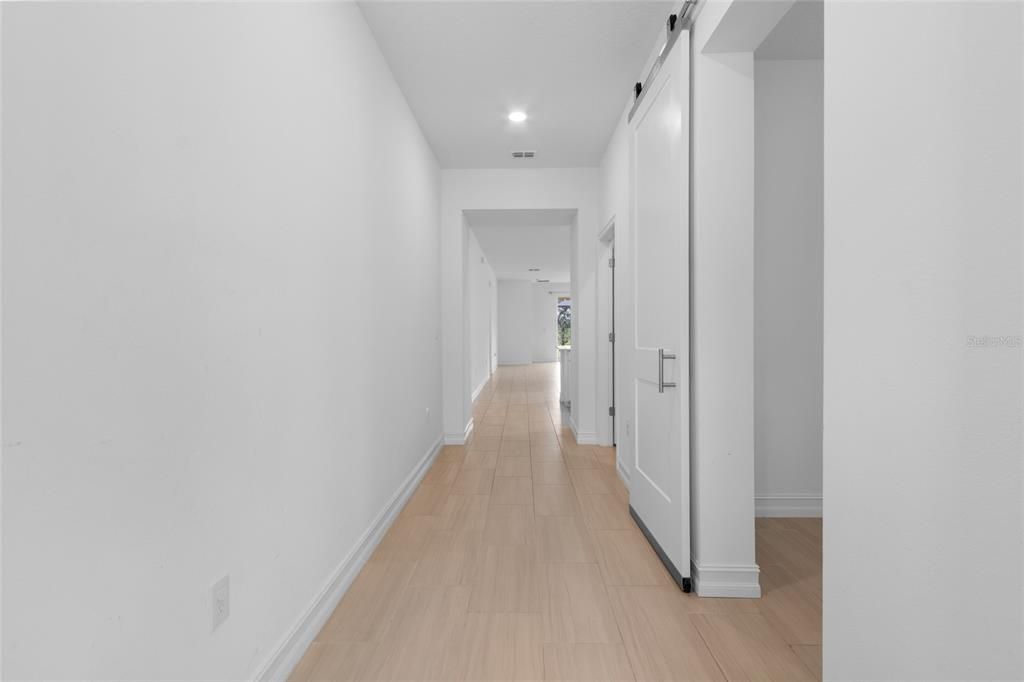 На продажу: $449,900 (3 спален, 2 ванн, 2092 Квадратных фут)