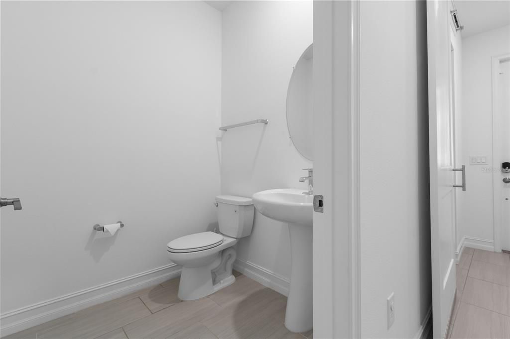 На продажу: $449,900 (3 спален, 2 ванн, 2092 Квадратных фут)