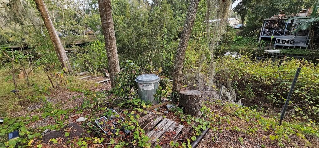 На продажу: $125,000 (0.38 acres)