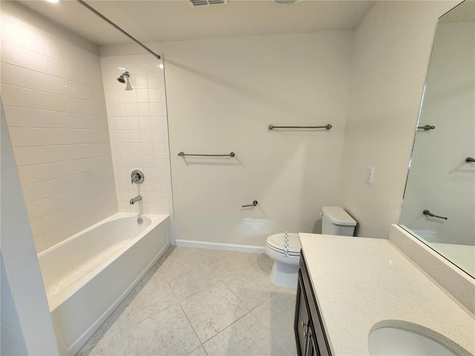 For Rent: $2,500 (3 beds, 2 baths, 1739 Square Feet)