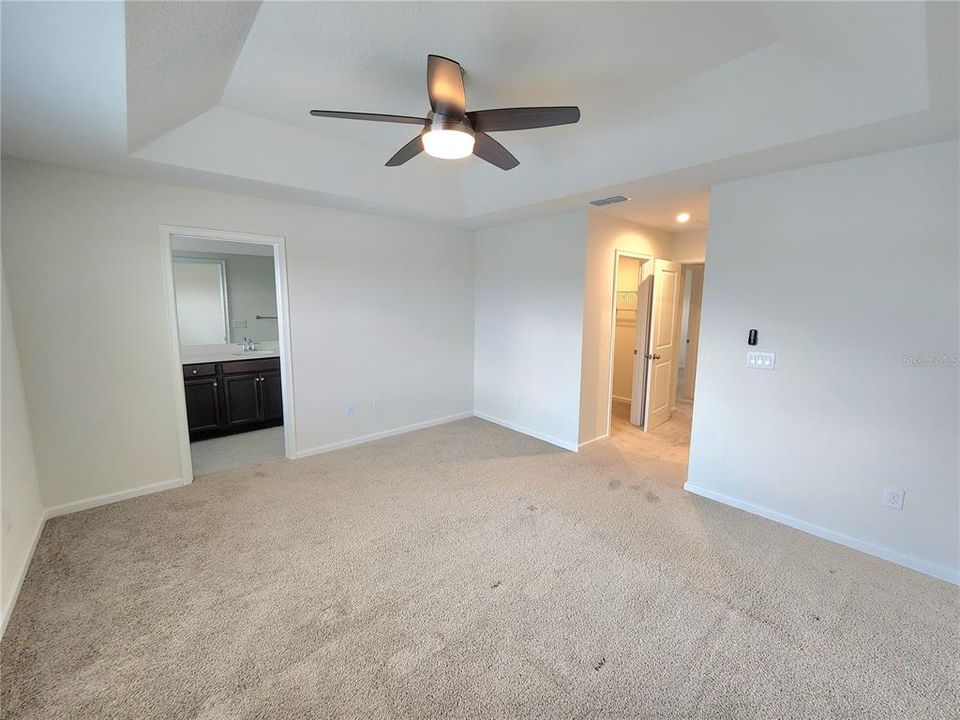 For Rent: $2,500 (3 beds, 2 baths, 1739 Square Feet)