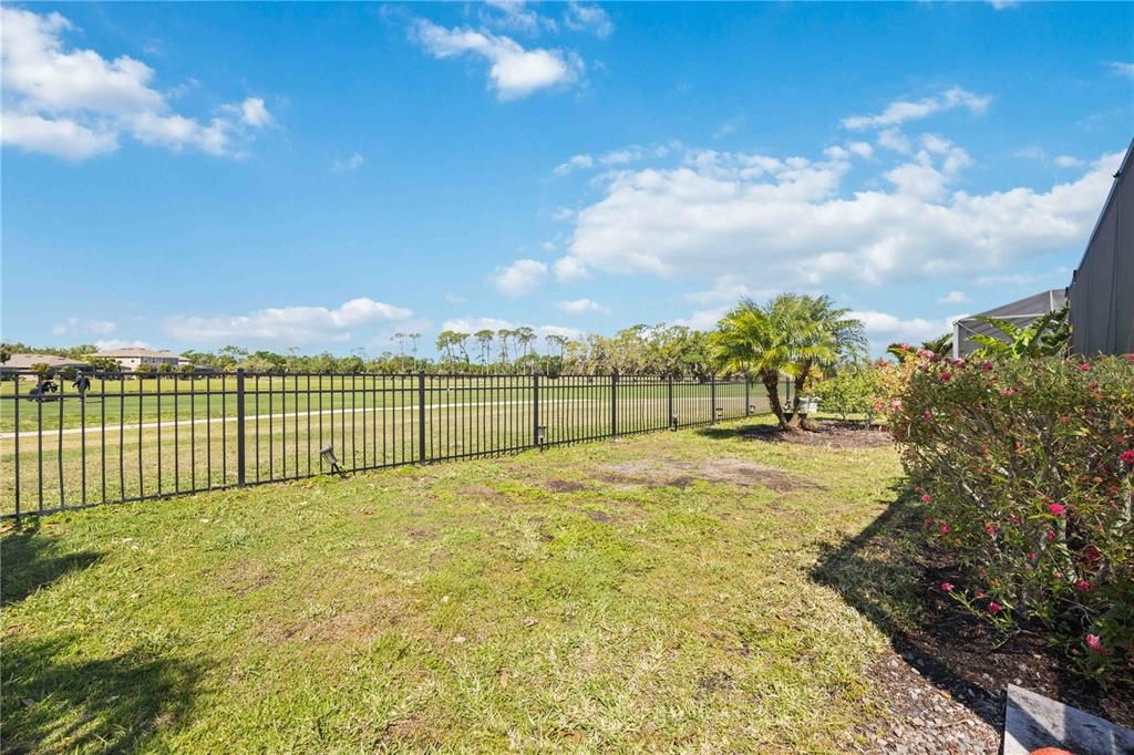 For Sale: $540,000 (3 beds, 2 baths, 1842 Square Feet)