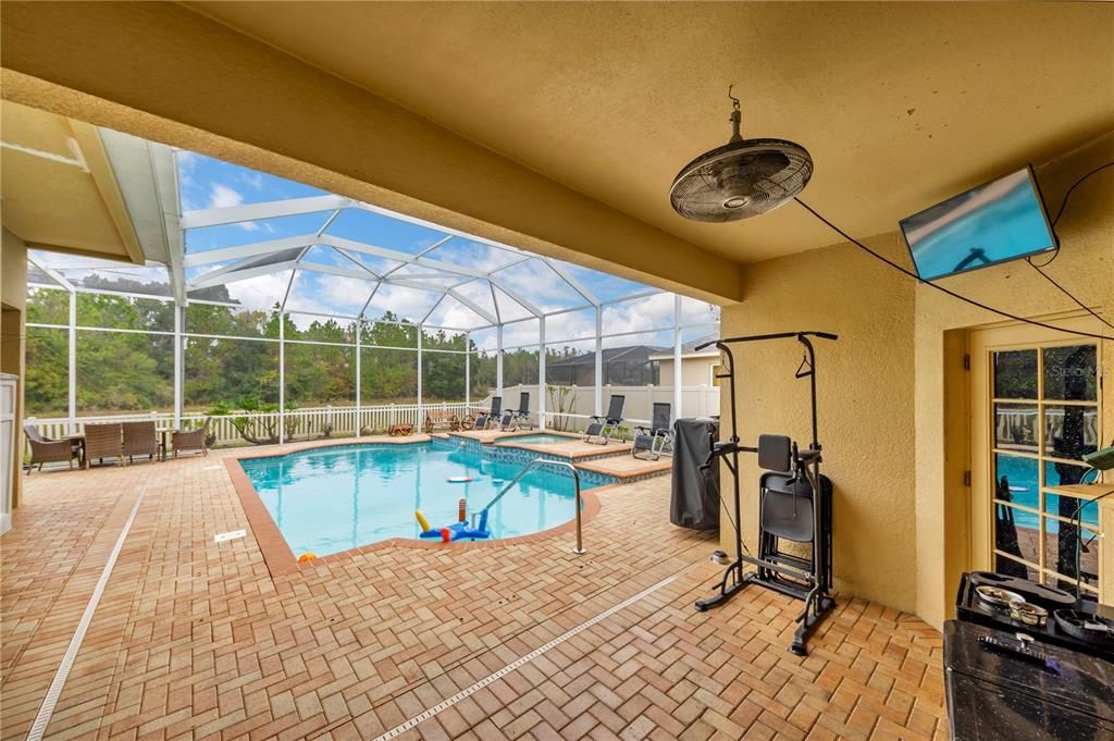 For Sale: $665,000 (5 beds, 4 baths, 3417 Square Feet)