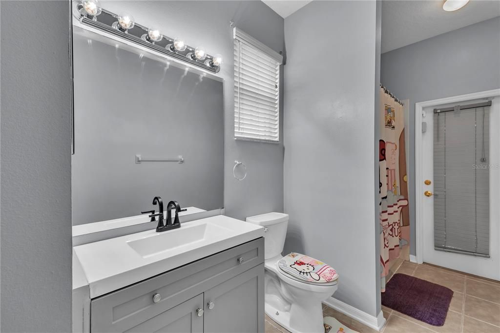 For Sale: $665,000 (5 beds, 4 baths, 3417 Square Feet)