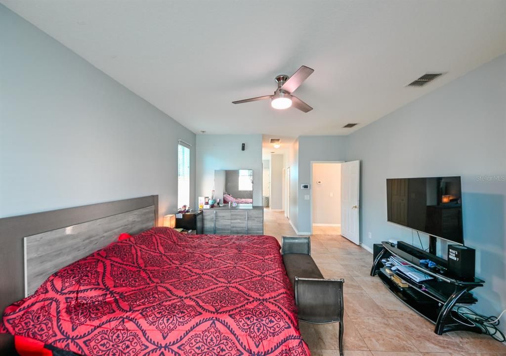 For Sale: $665,000 (5 beds, 4 baths, 3417 Square Feet)