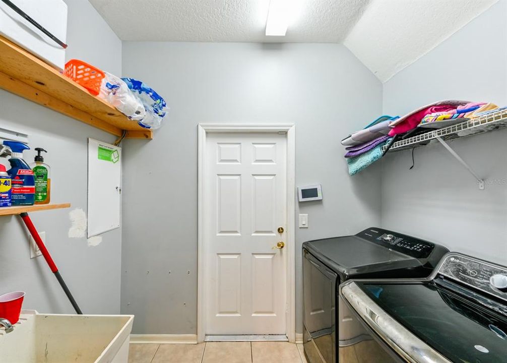 For Sale: $665,000 (5 beds, 4 baths, 3417 Square Feet)