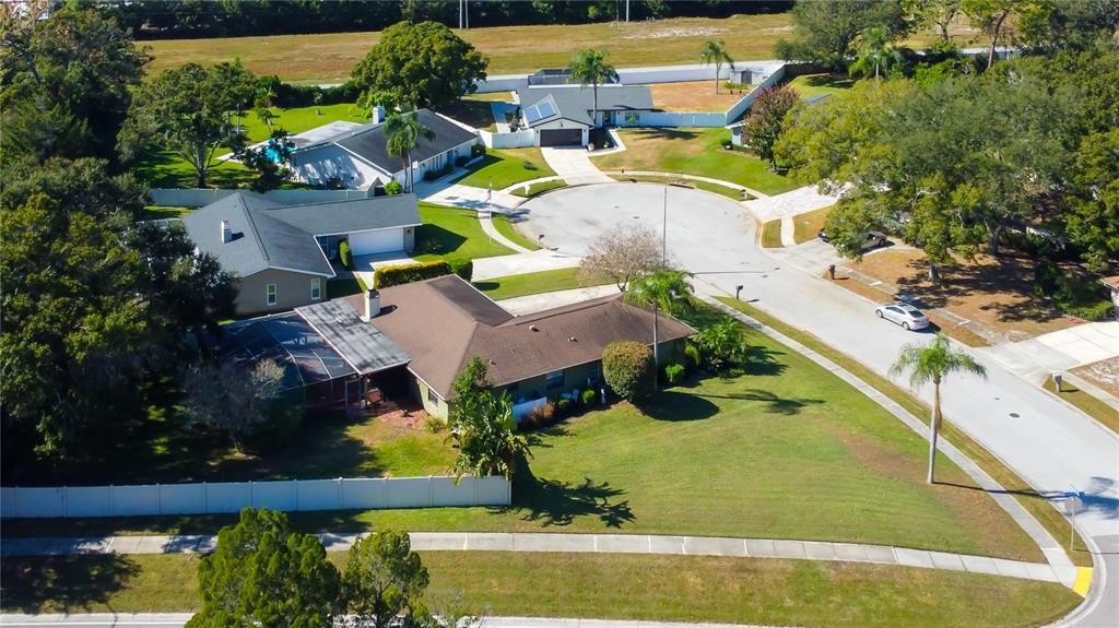 En Venta: $615,000 (3 camas, 2 baños, 1796 Pies cuadrados)