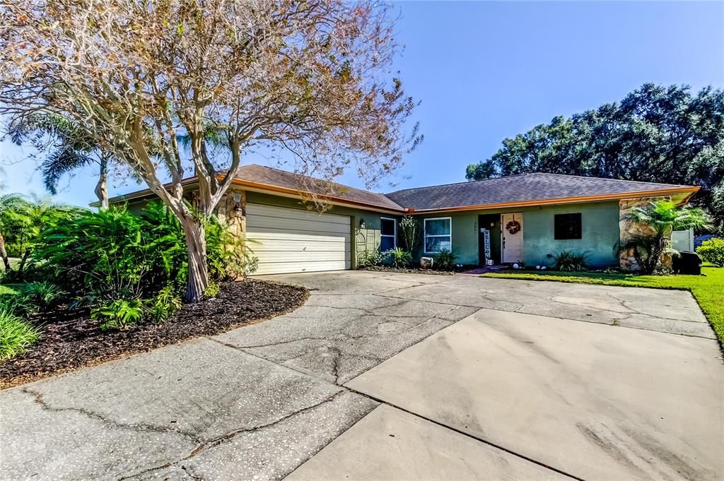 En Venta: $615,000 (3 camas, 2 baños, 1796 Pies cuadrados)