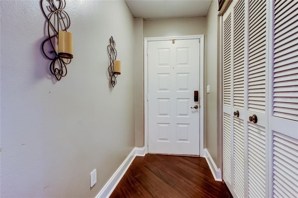 En Venta: $615,000 (3 camas, 2 baños, 1796 Pies cuadrados)